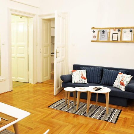Cozy Design Home - Near Keleti & Citypark บูดาเปสต์ ภายนอก รูปภาพ